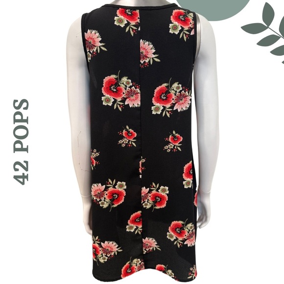 🛍️3/$40 42 POPS Floral Sleeveless Black Red Shift Dress – Size Medium - Picture 4 of 6